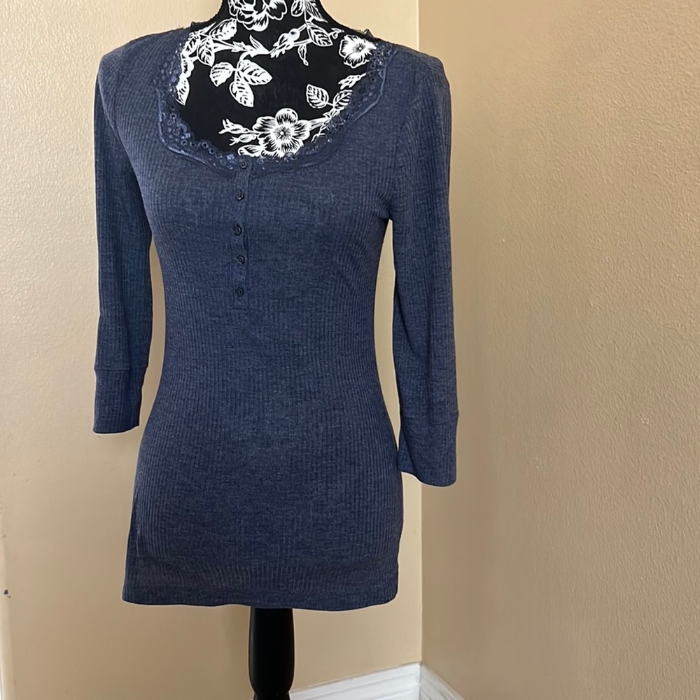 3/$15 Old Navy Blue Top Size Medium.  All Shirts 3 for $15